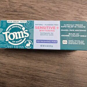 Tom's of Maine Sensitive + Whitening Toothpaste Fluoride Free Natural Mint